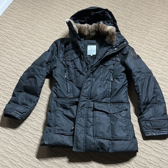 Moncler Mens winter jacket size 54. - Picture 8 of 8